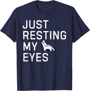 Vintage Just Resting My Eyes Man Reclining in Recliner Dad T-Shirt - T-Shirt | Navy