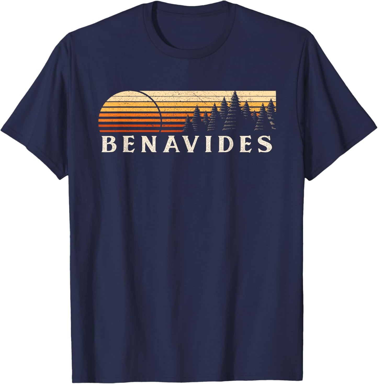 Benavides, TX Vintage Evergreen Sunset Eighties Retro T-Shirt - T-Shirt | Navy