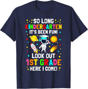 So long kindergarten its been fun shirt space astronaut kids T-Shirt - T-Shirt | Navy