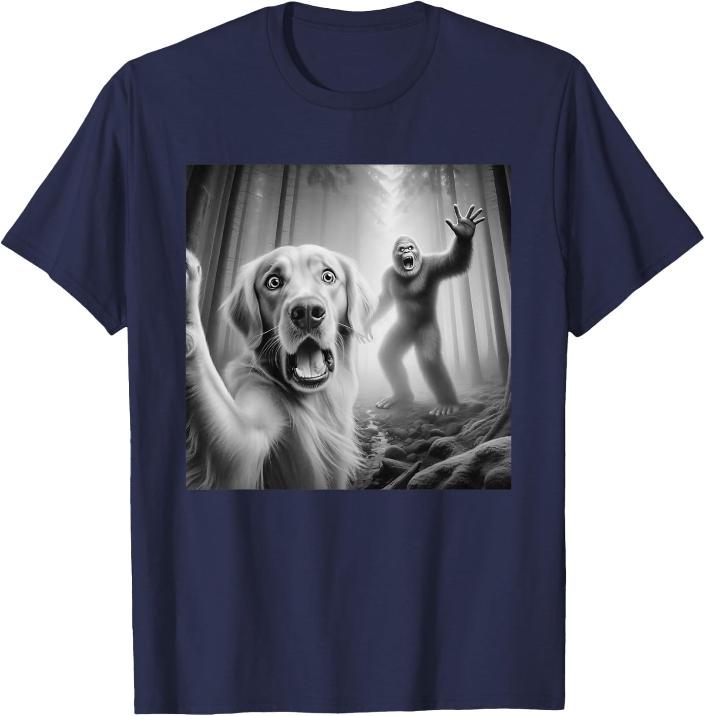 Funny Golden retriever Selfie with bigfoot sasquatch T-Shirt - T-Shirt | Navy