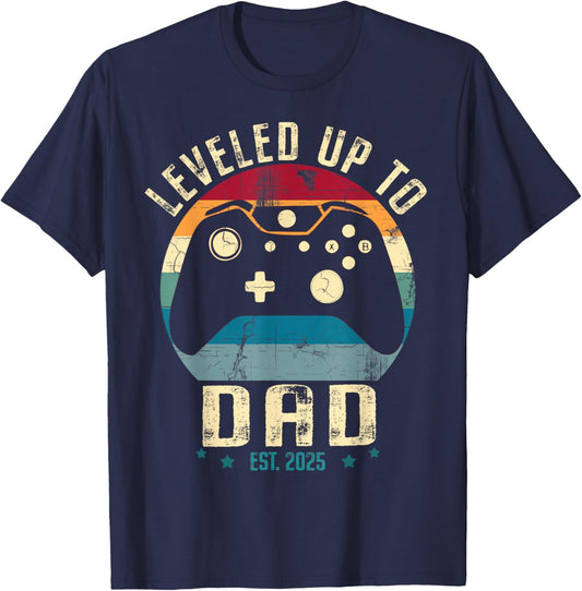 I Leveled Up To Dad 2025 Promoted To Daddy Soon To Be Father T-Shirt - T-Shirt | Navy