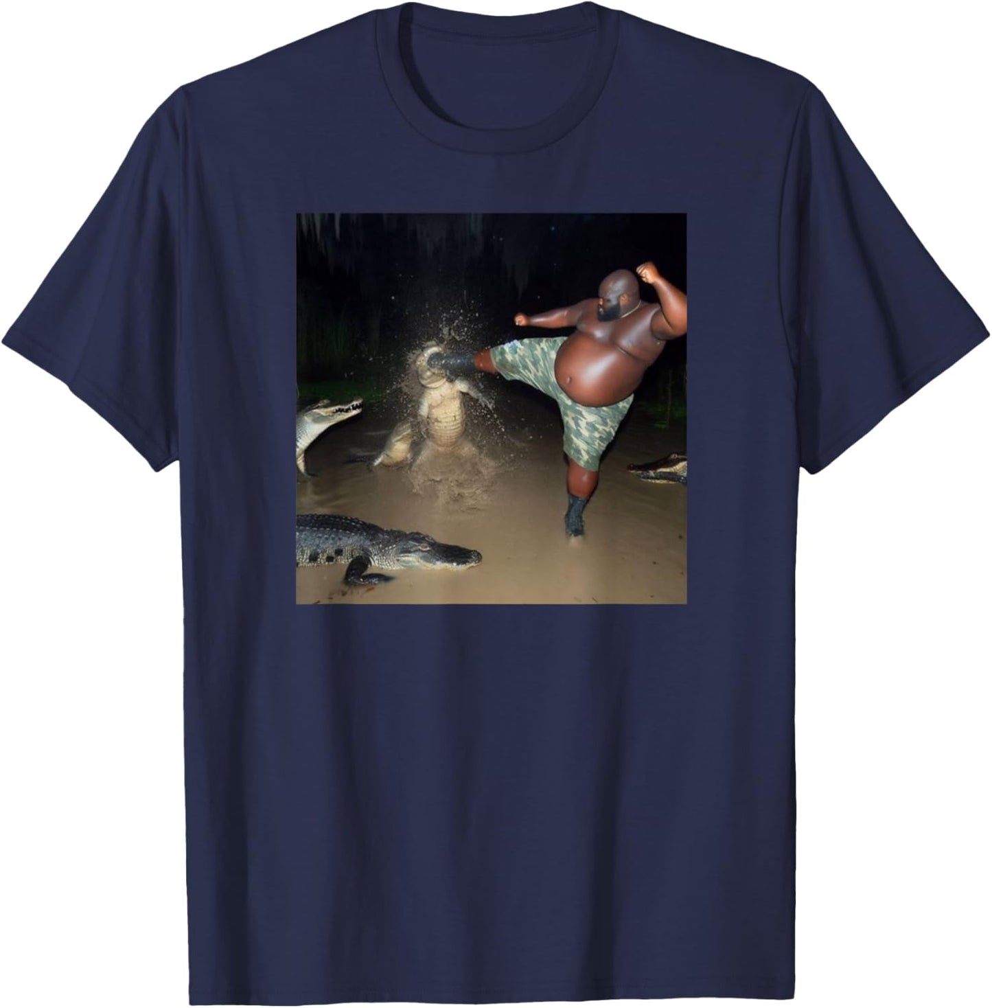 Guy kicking an alligator T-Shirt - T-Shirt | Navy