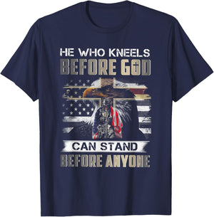 He Who Kneels Before God Can Stand Before Anyone T-Shirt - T-Shirt | Navy