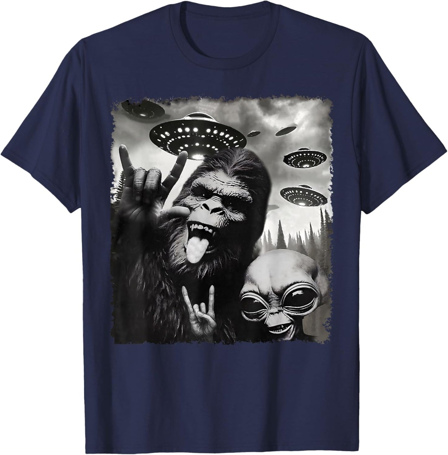 Funny Bigfoot Alien Sasquatch Rock On Hand Sign UFO Selfie T-Shirt - T-Shirt | Navy
