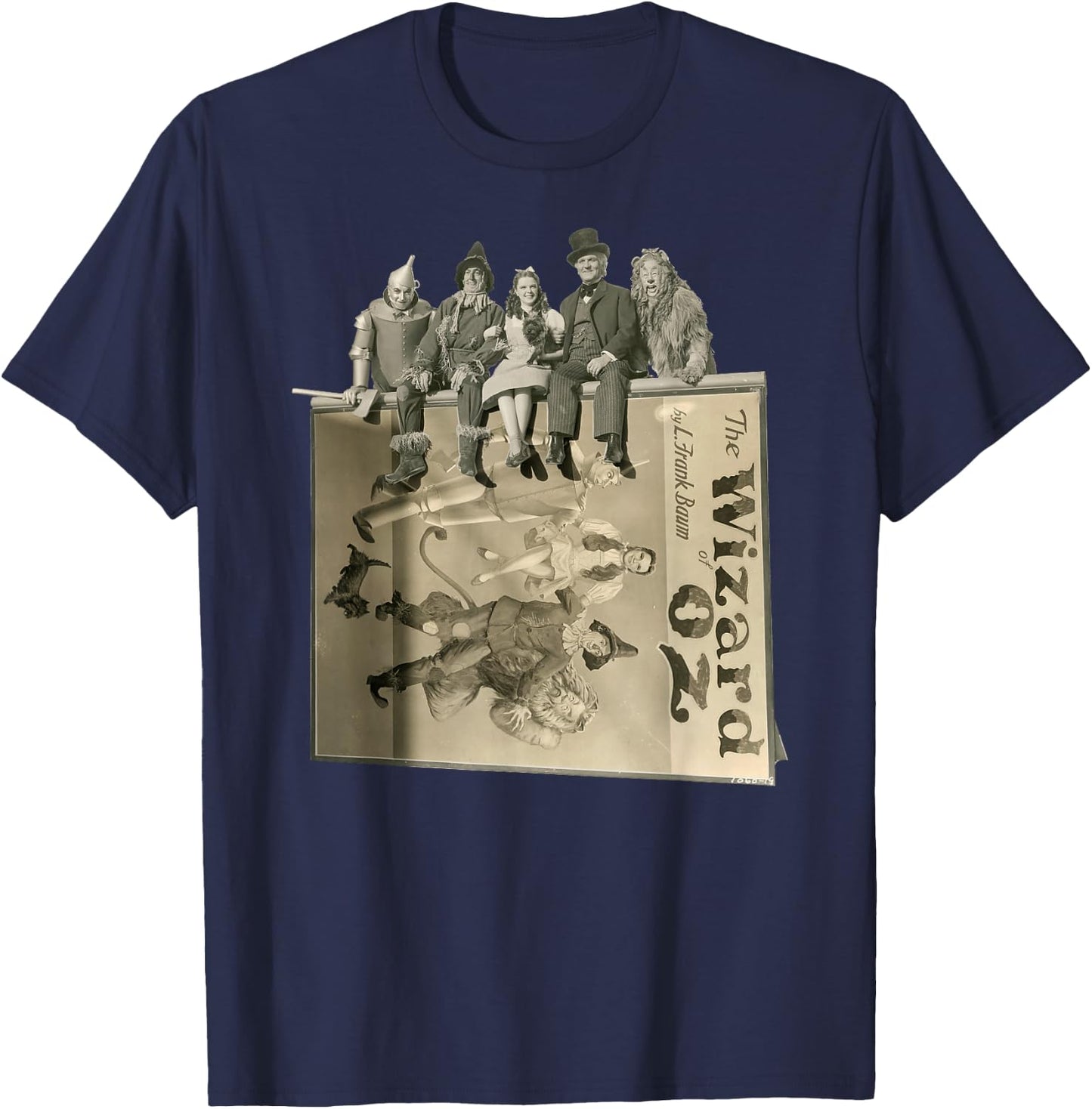 Tin Man Cowarldly Lion Scarecrow Toto Dorothy Wizard of OZ T-Shirt - T-Shirt | Navy
