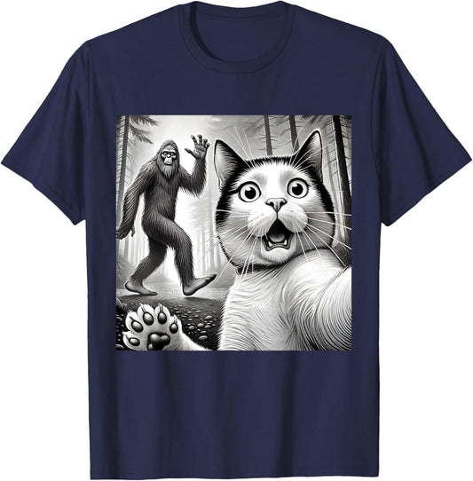 Funny Surprised Scared Cat Taking Selfie with Bigfoot Women Kids T-Shirt - T-Shirt | Navy