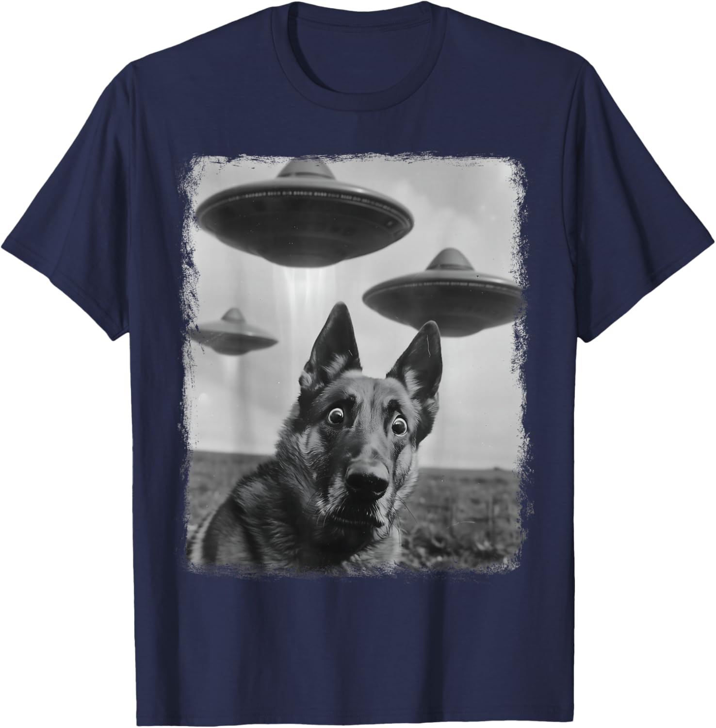 German Shepherd Dog UFO Alien Extraterrestrial Selfie T-Shirt - T-Shirt | Navy