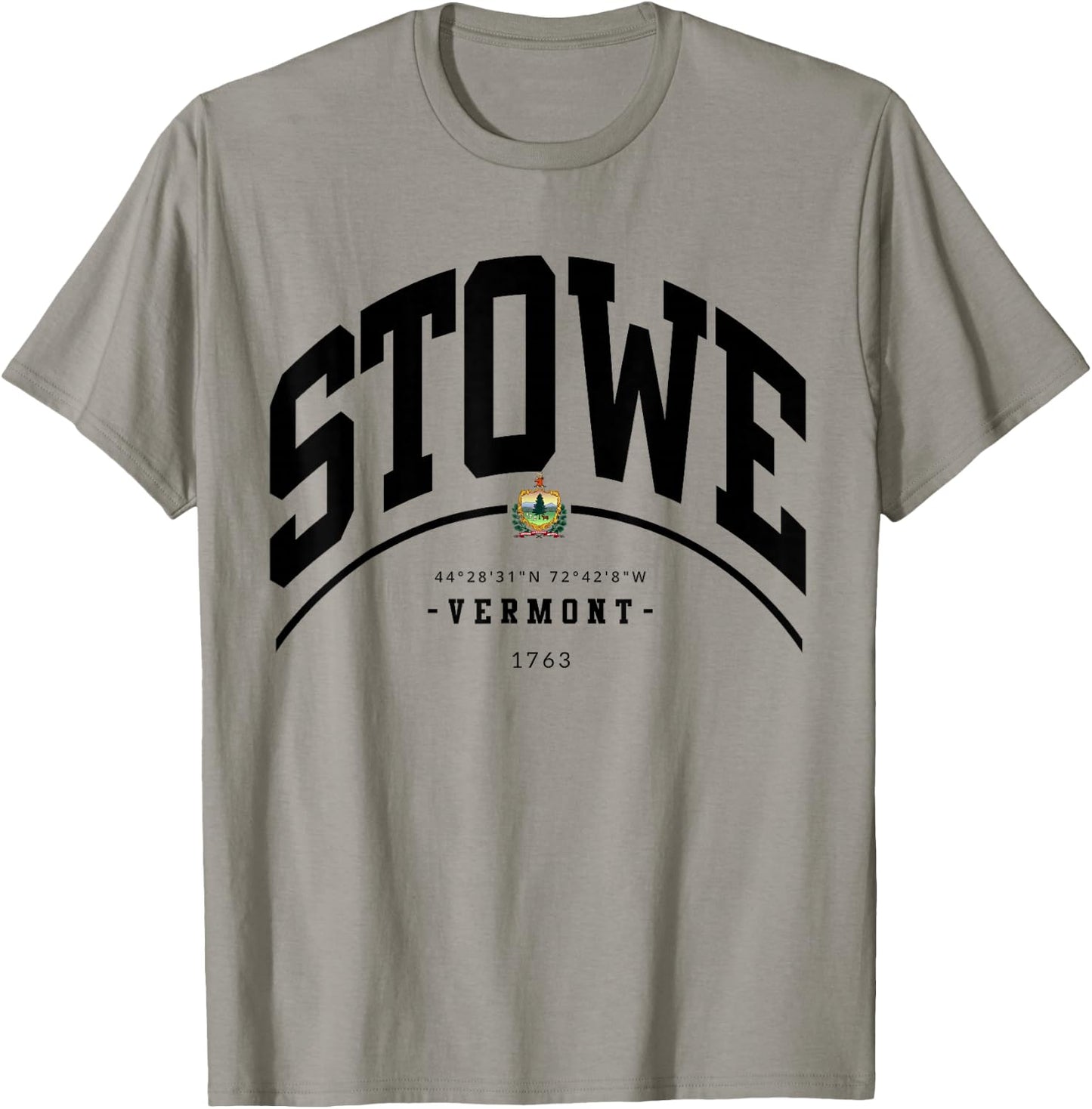 Stowe Vermont Hiking Stowe Souvenir Retro Mountain T-Shirt - T-Shirt | Sand