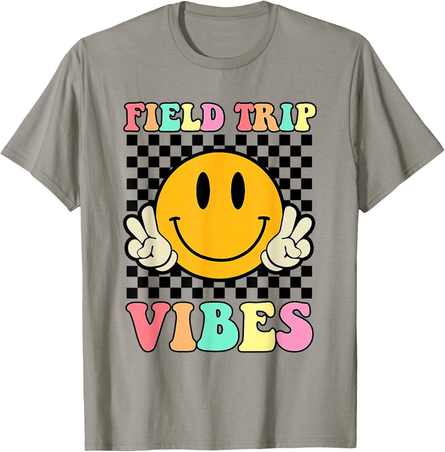 Field Trip Vibes Face Smile Retro Groovy Field Day 2024 T-Shirt - T-Shirt | Sand