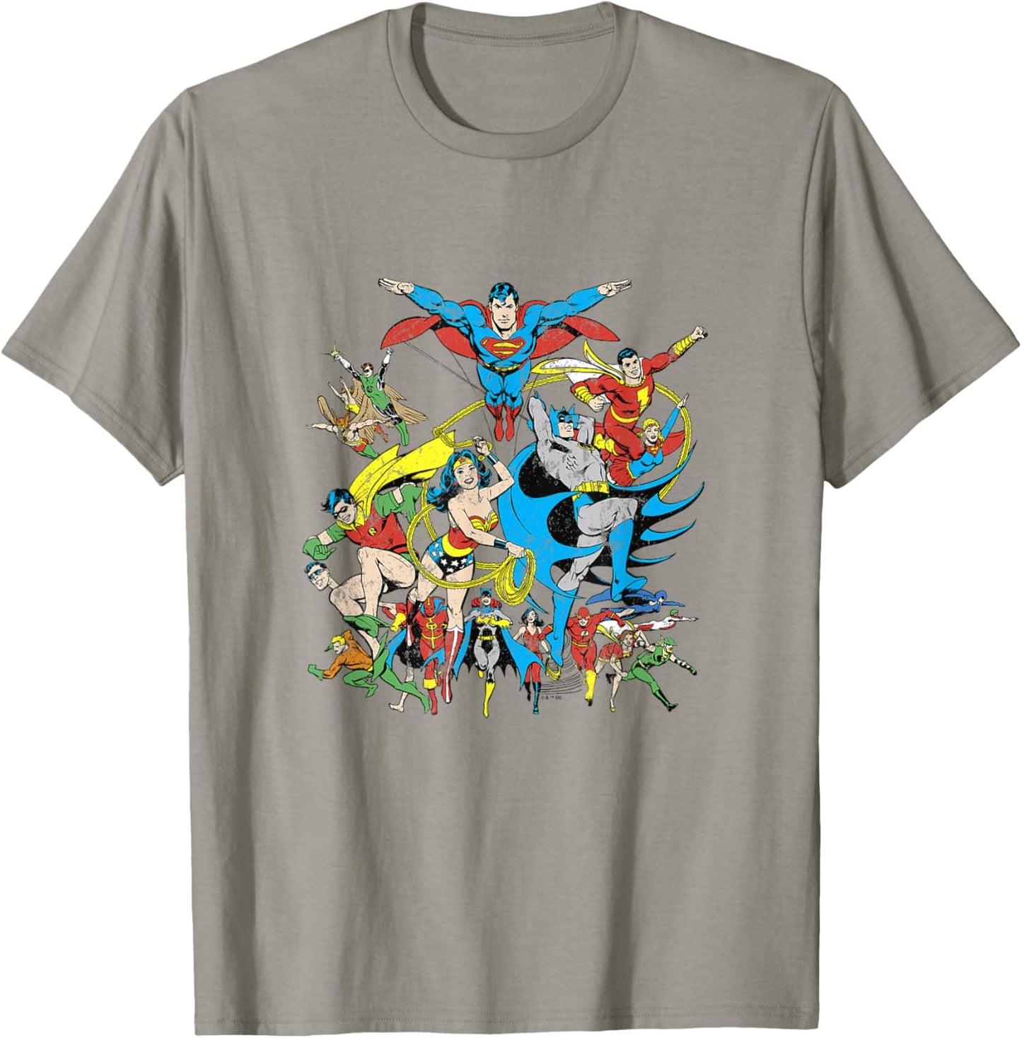 DC Comics Justice League Expanded Roster Vintage Group Shot T-Shirt - T-Shirt | Sand