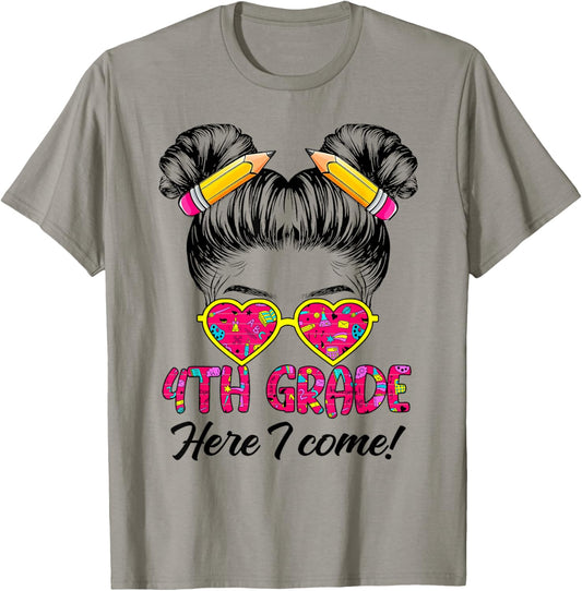 Fourth Grade Here I come Messy Bun Hair back to school Girls T-Shirt - T-Shirt | Sand