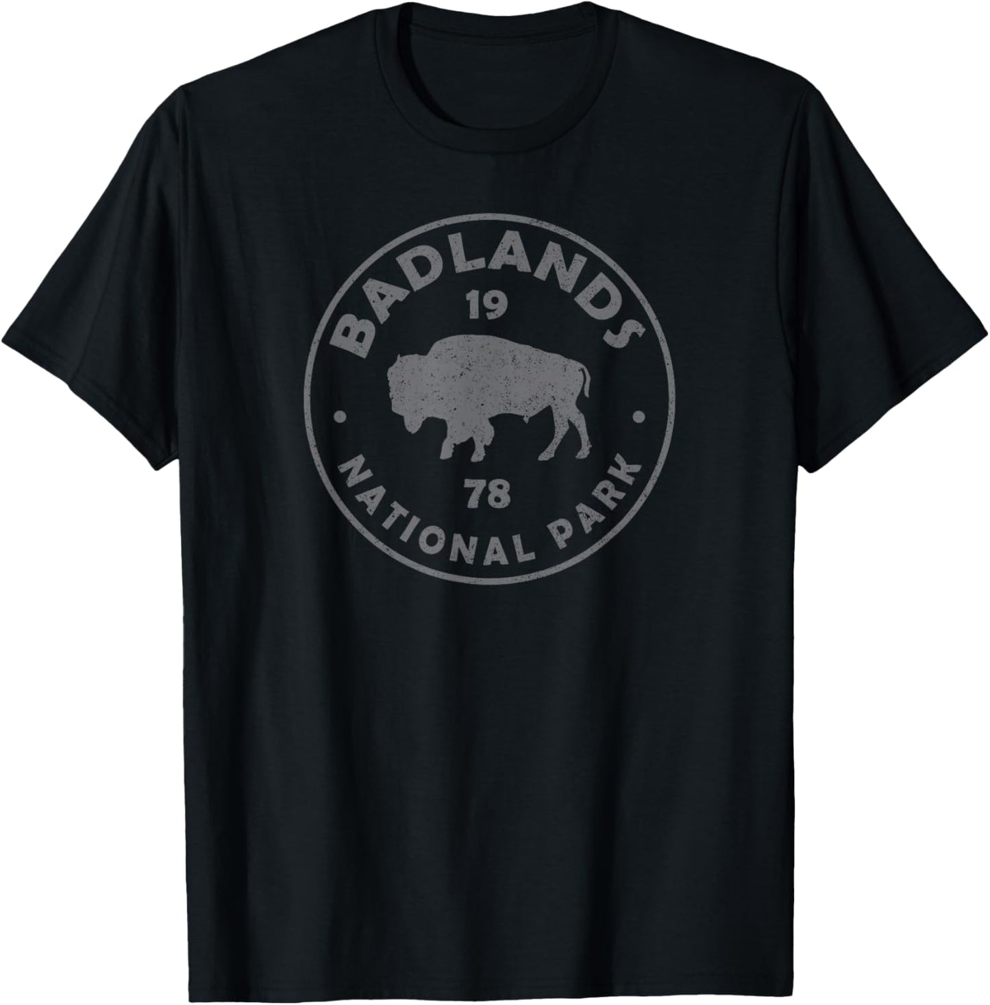Badlands National Park Bison Vintage Hiking Souvenir T-Shirt - T-Shirt | Black