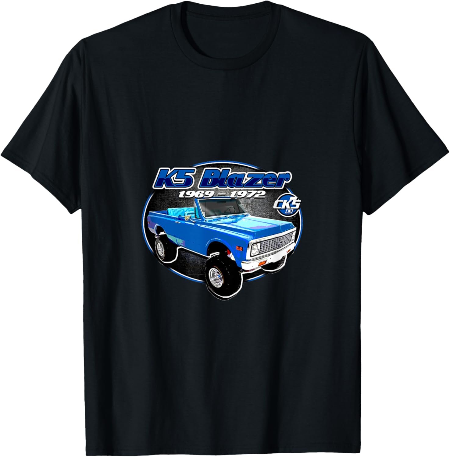 CK5 1969-72 K5 Blazer featuring a vintage retro style. T-Shirt - T-Shirt | Black