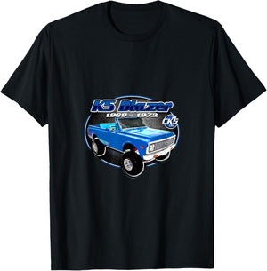 CK5 1969-72 K5 Blazer featuring a vintage retro style. T-Shirt - T-Shirt | Black