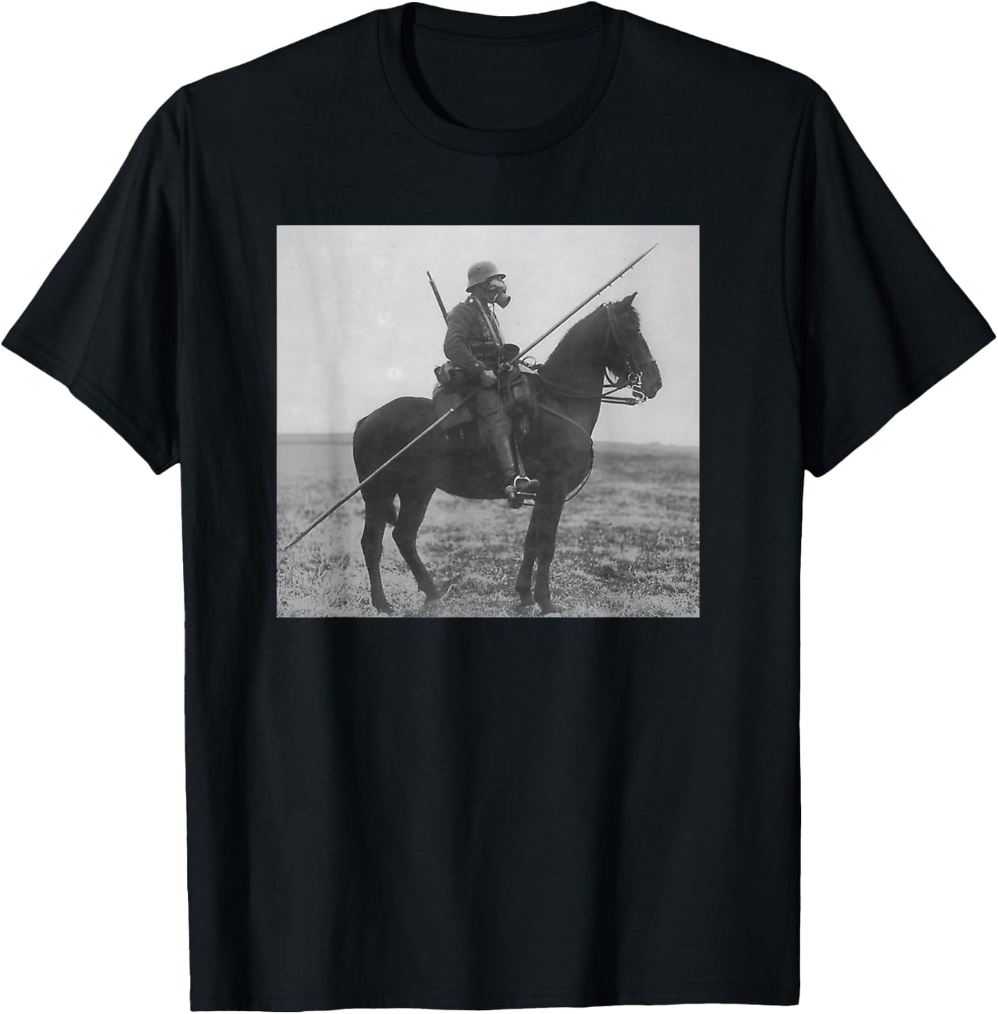 WW1 Vintage Solider Horse Gas Mask Spear Shirt T-Shirt - T-Shirt | Black
