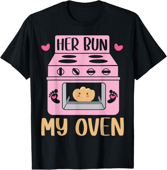 Her Bun My Oven - Surrogate Mother T-Shirt - T-Shirt | Black