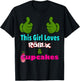 gamer girl design saying This girl loves ROBUX and cupcakes T-Shirt - T-Shirt | Black