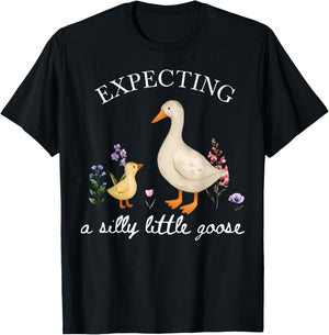 Cute Floral Silly Goose Announcement Expecting Pregnancy T-Shirt - T-Shirt | Black