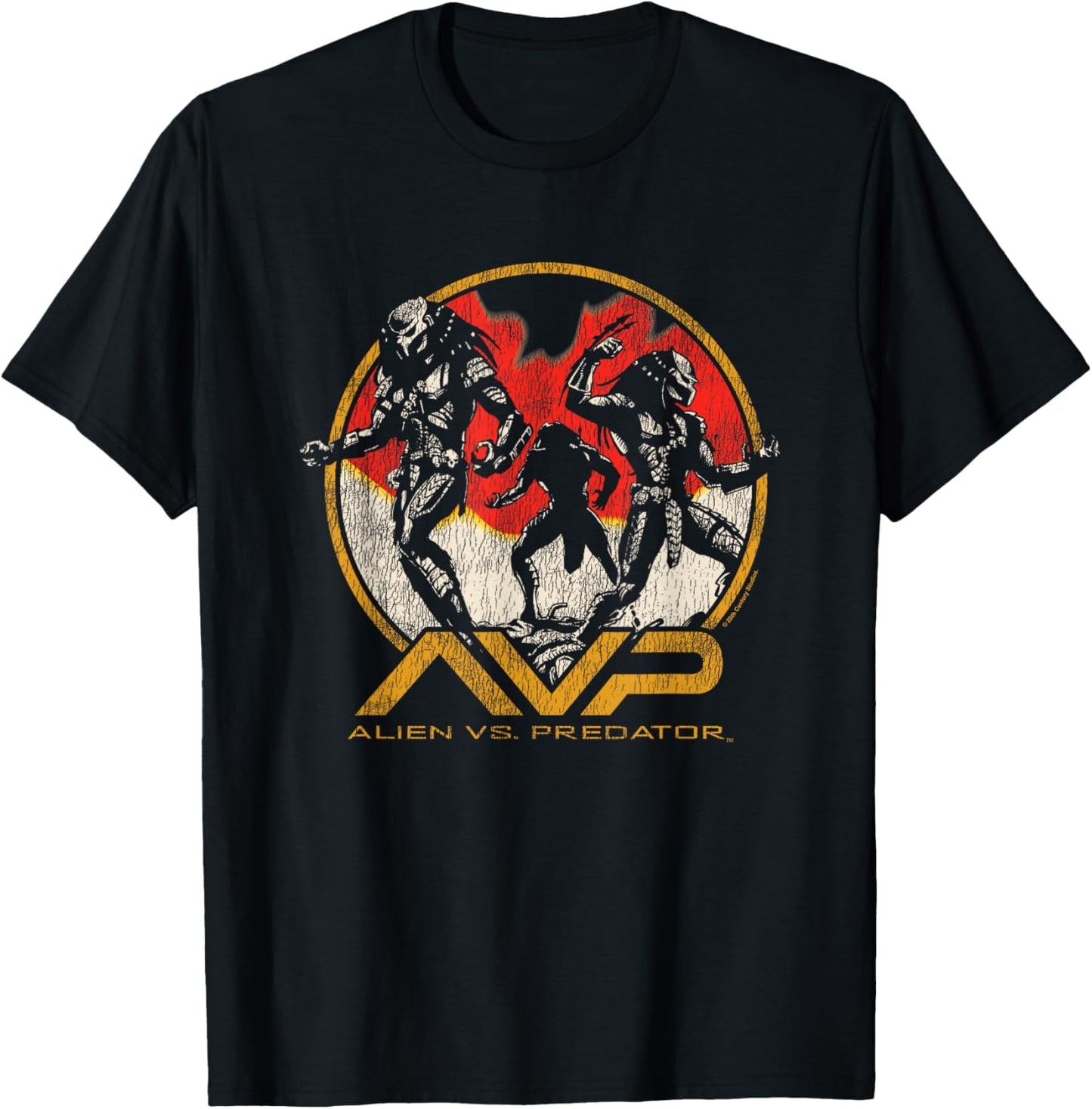 Alien Vs Predator Three Predators Fighting Big Retro Poster T-Shirt - T-Shirt | Black
