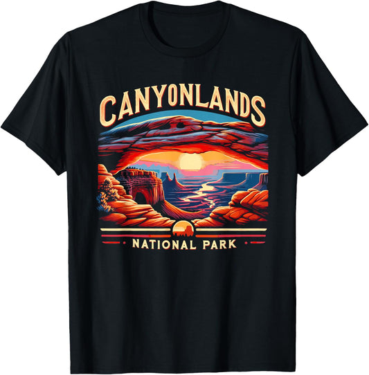 Canyonlands National Park Sunset Landscape Graphic T-Shirt - T-Shirt | Black