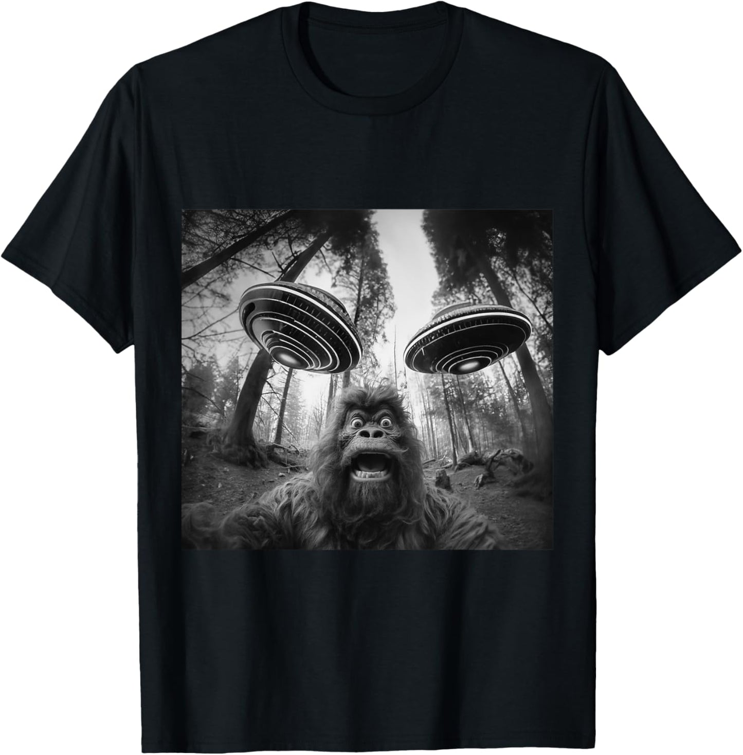 funny bigfoot Sasquatch Alien UFO women graphic fun T-Shirt - T-Shirt | Black