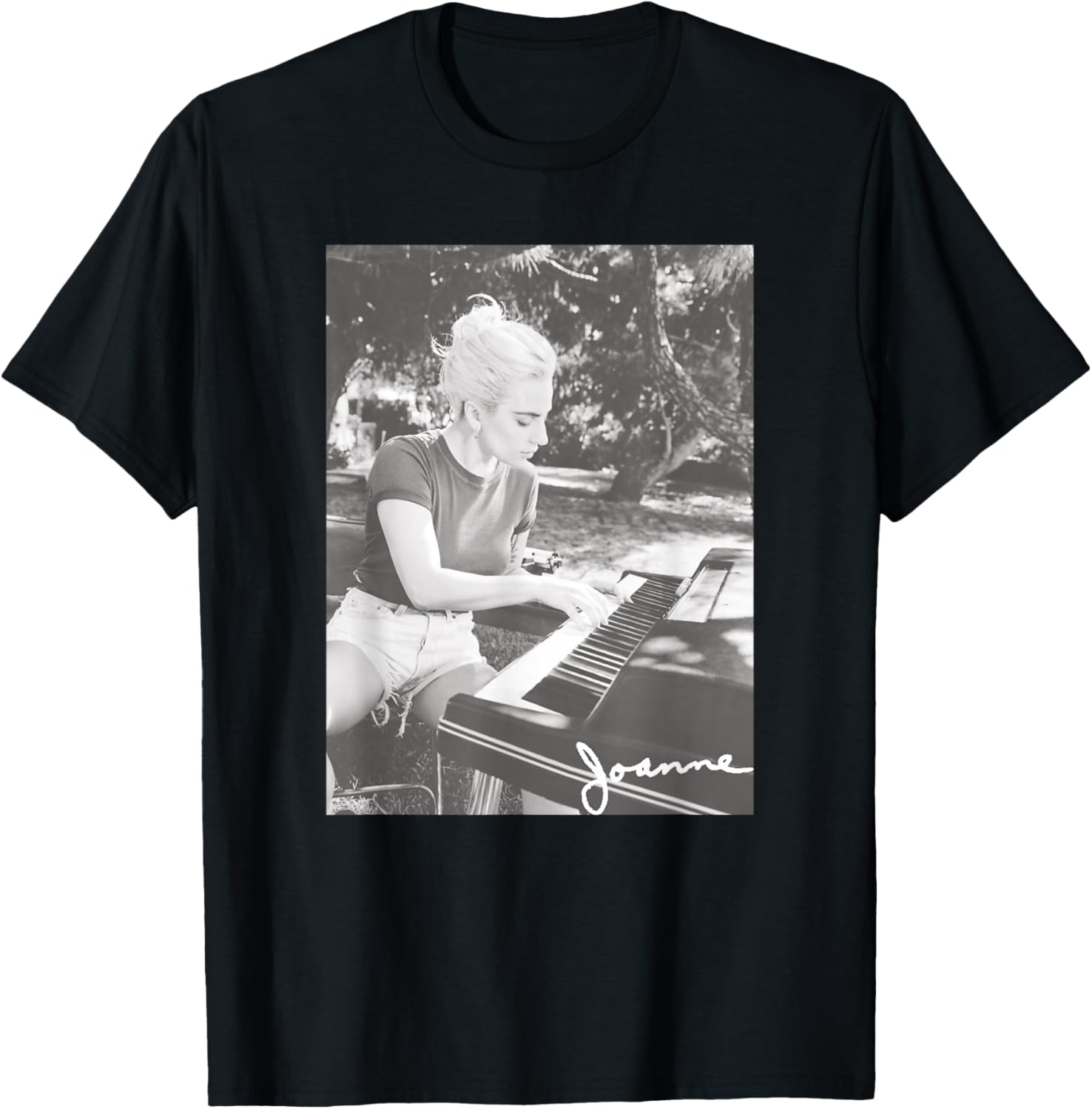 Official Lady Gaga Joanne Photo T-Shirt - T-Shirt | Black