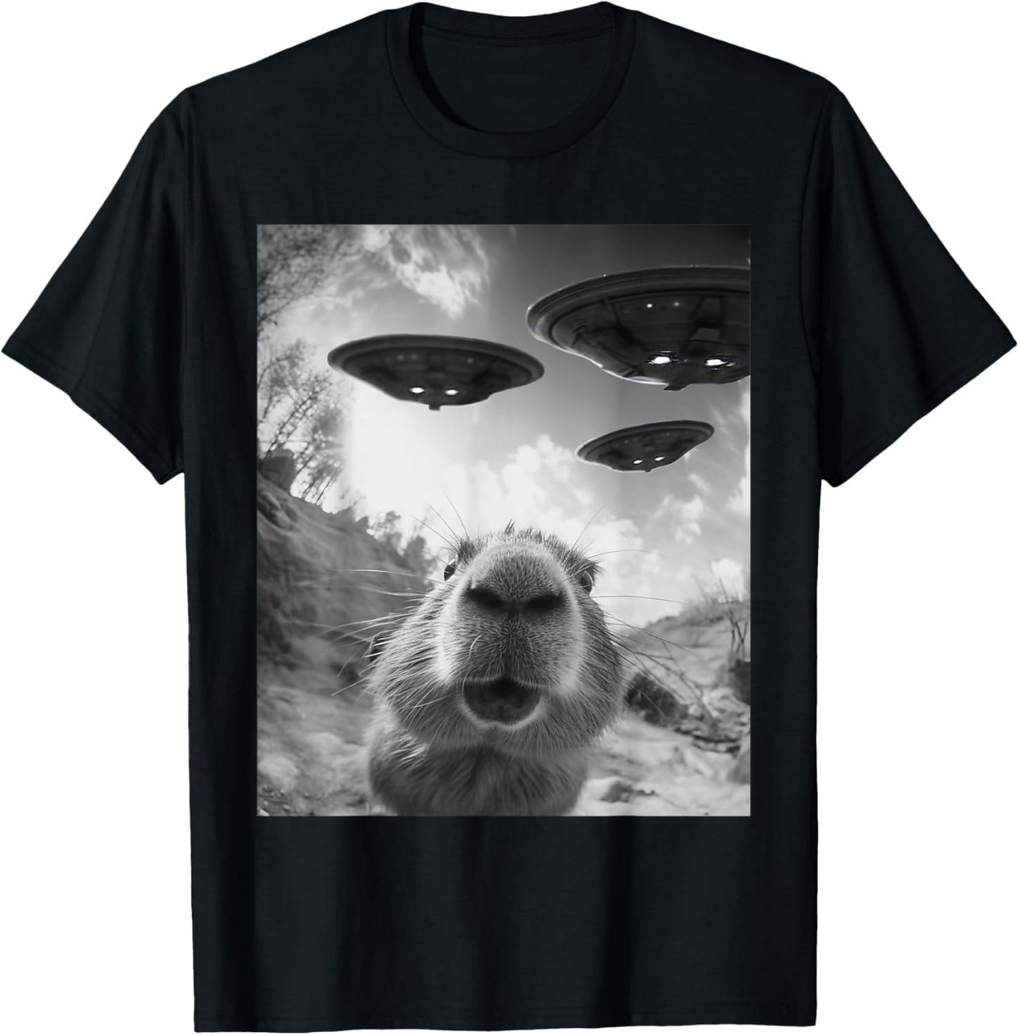 Funny Capybara Selfie with UFOs Weird Alien UFO T-Shirt - T-Shirt | Black