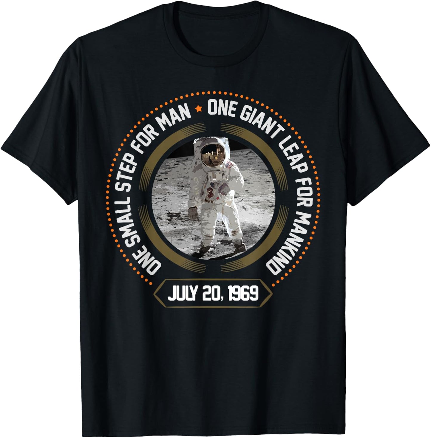Apollo 11 One Small Step for Man July 1969 Moon Gift T-Shirt - T-Shirt | Black