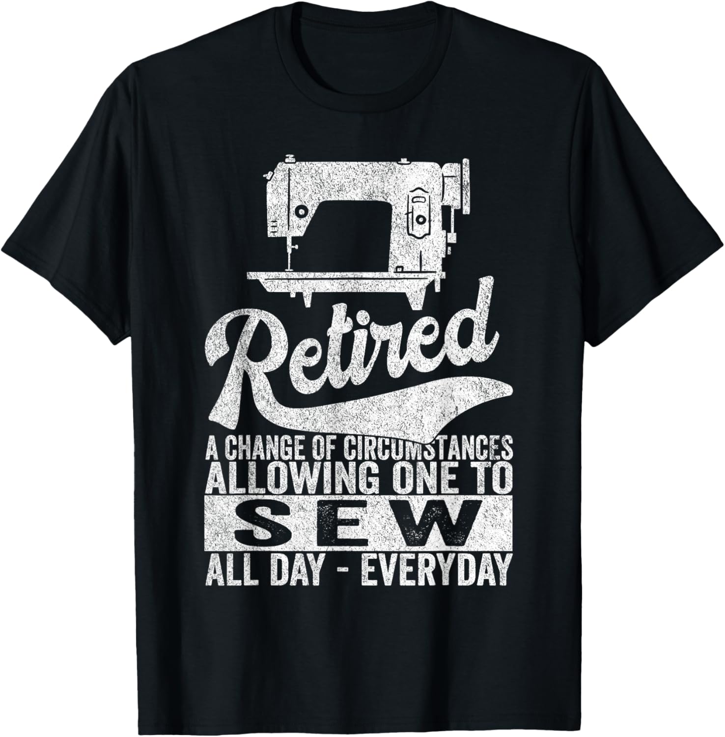 Funny Retired Definition Sewing Quilting Retirement T-Shirt - T-Shirt | Black