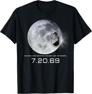 APOLLO 11 MOON Landing One Small Step T-Shirt - T-Shirt | Black