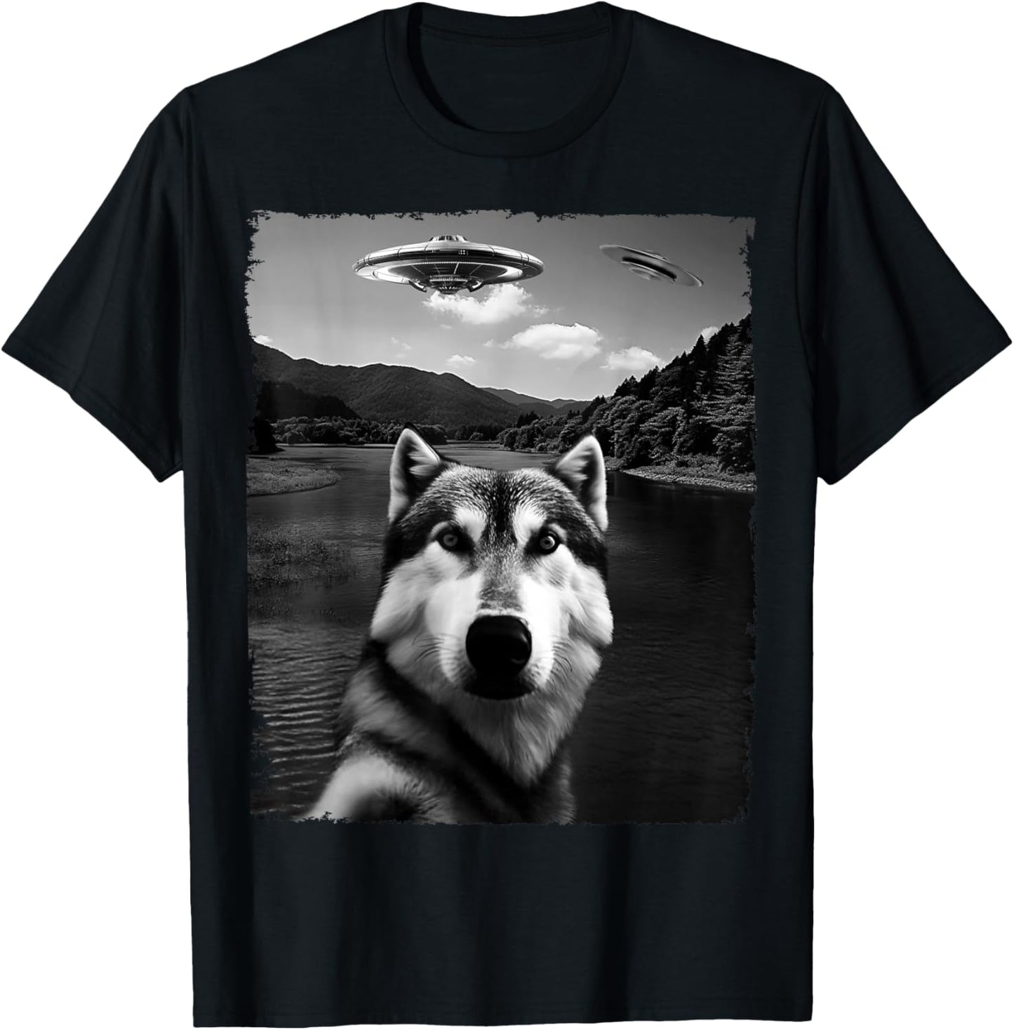 Dog Husky Selfie with Alien and Ufo Women Kids T-Shirt - T-Shirt | Black