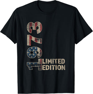 52th Birthday Gift men Vintage born 1973 turning 52 Year Old T-Shirt - T-Shirt | Black
