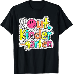 Peace Out Kindergarten Graduation Class Of 2024 Kid Boy Girl T-Shirt - T-Shirt | Black