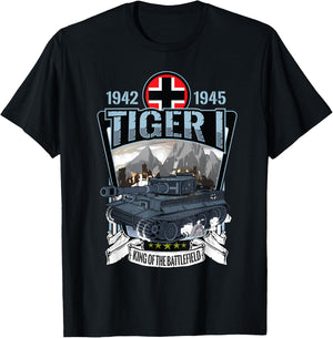 Vintage World War 2 German Tank Tiger I (1) Gift T-Shirt - T-Shirt | Black
