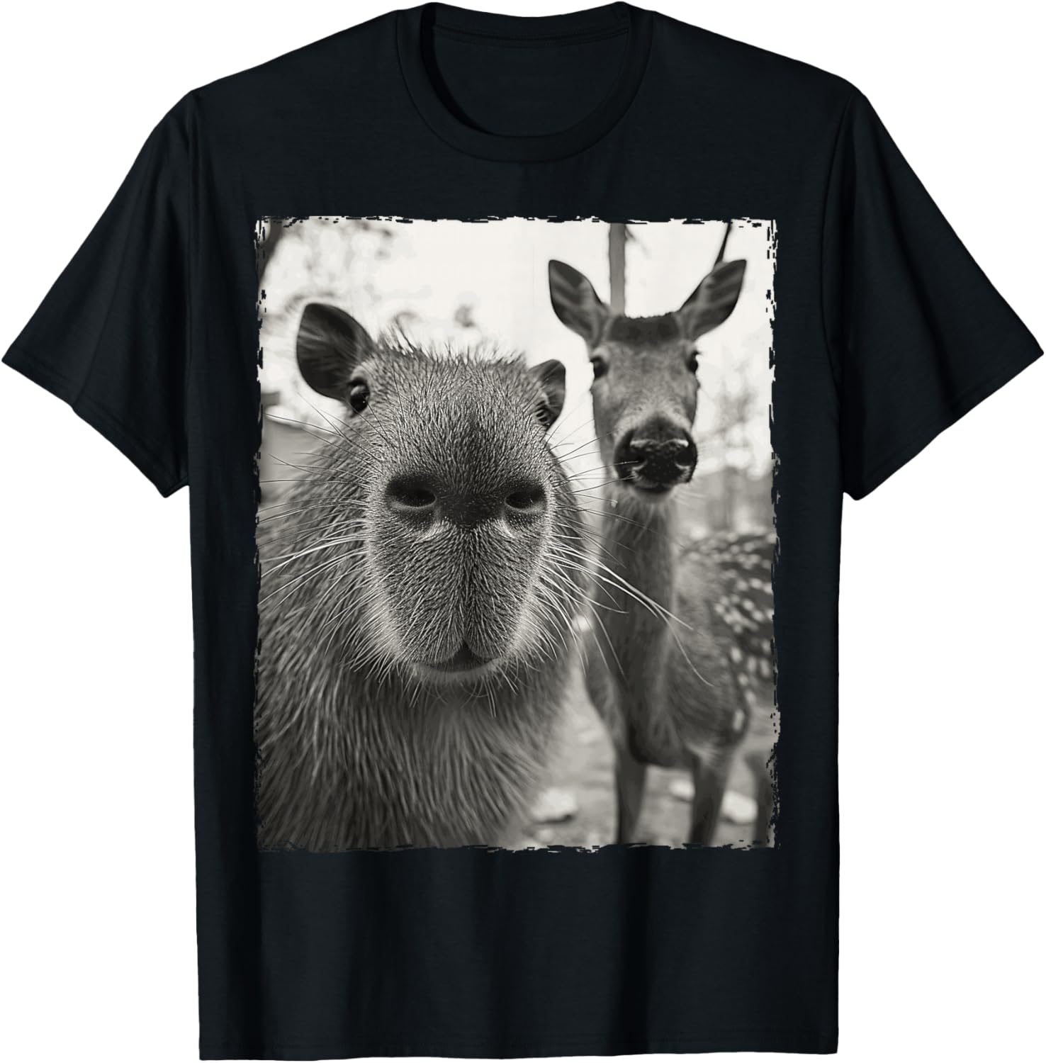 Capybara Selfie With A Deer T-Shirt - T-Shirt | Black
