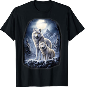 2 Wölfe auf eisigem Hügel in den Bergen vor dem Mond T-Shirt - T-Shirt | Black