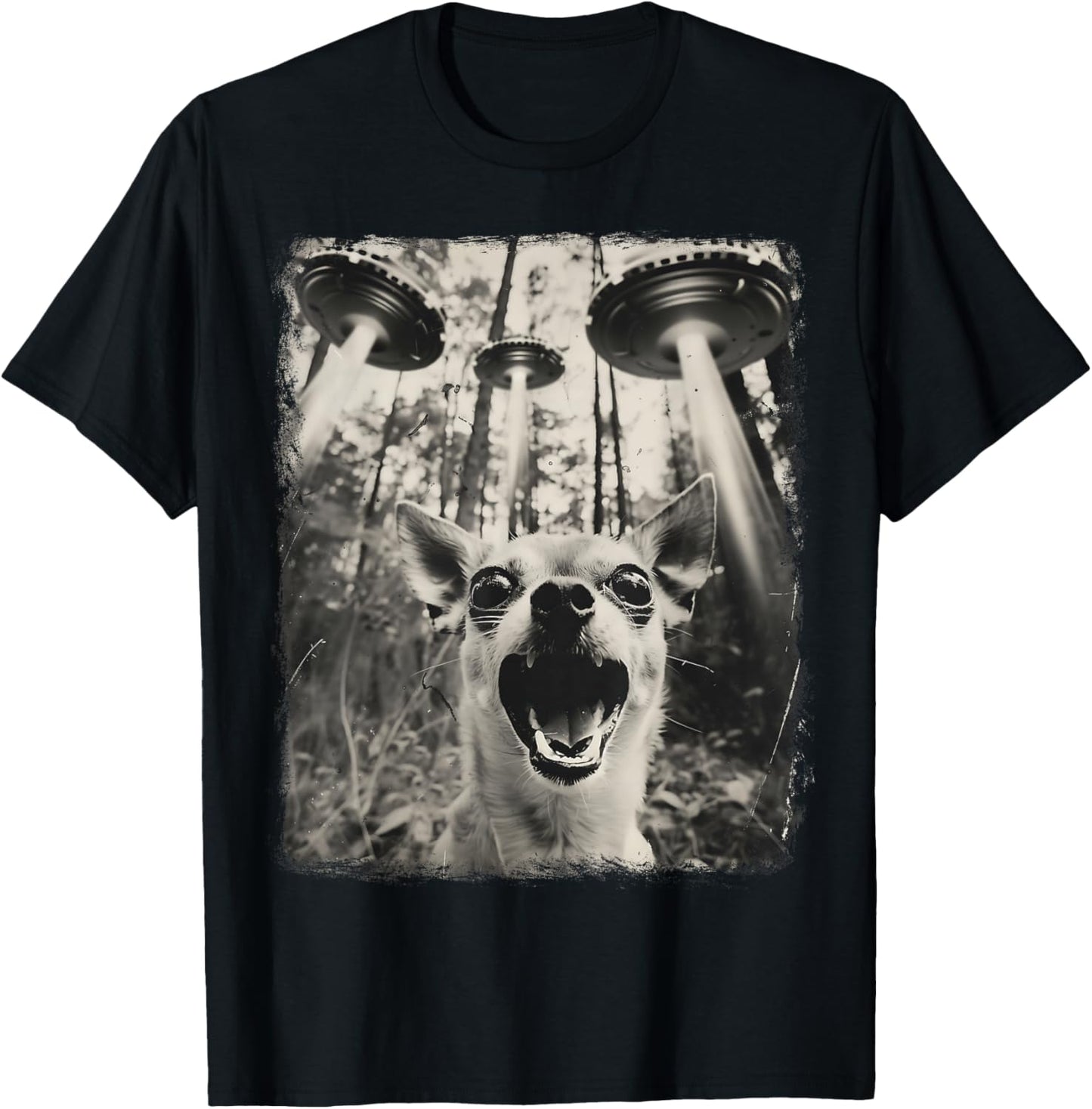 Chihuahua Dog UFO Alien Extraterrestrial Selfie T-Shirt - T-Shirt | Black