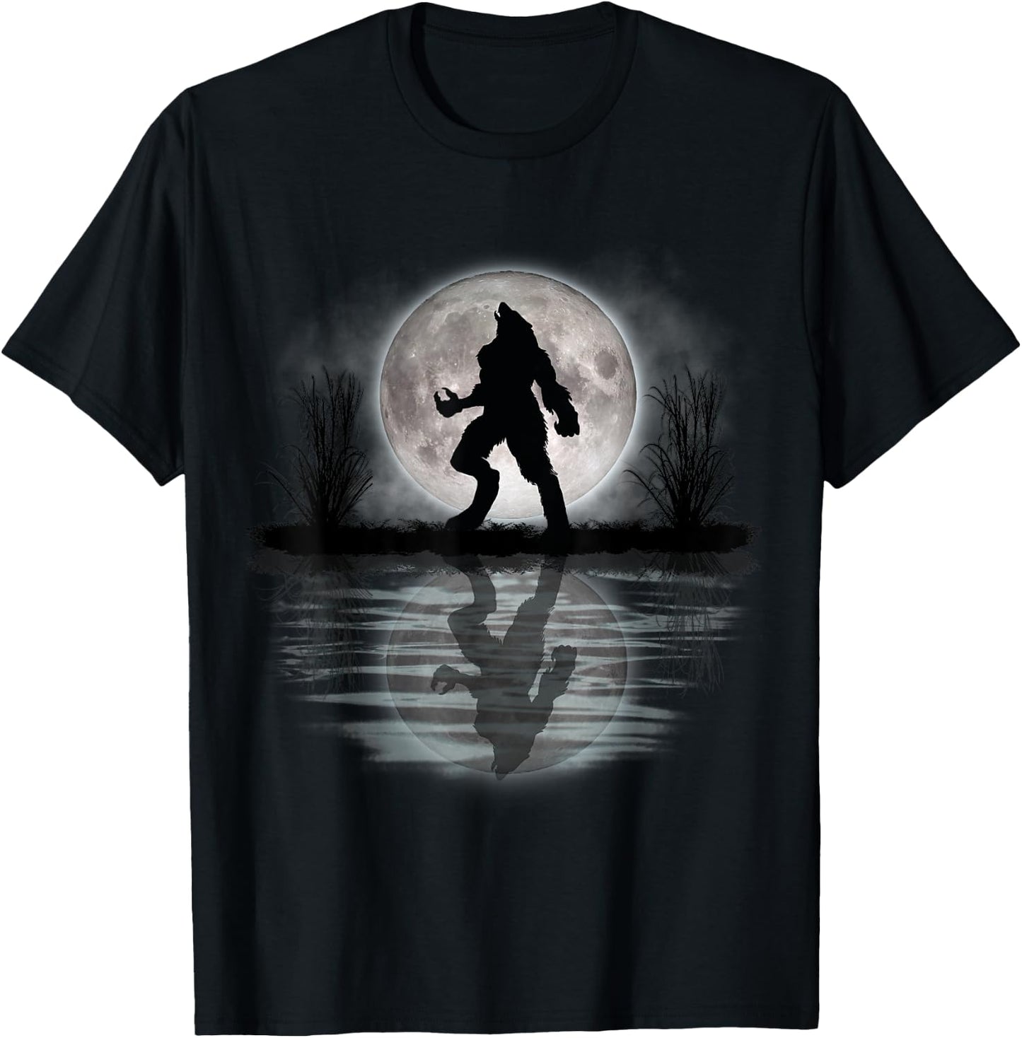 Werewolf Under A Full Moon Howling Scary T-Shirt - T-Shirt | Black